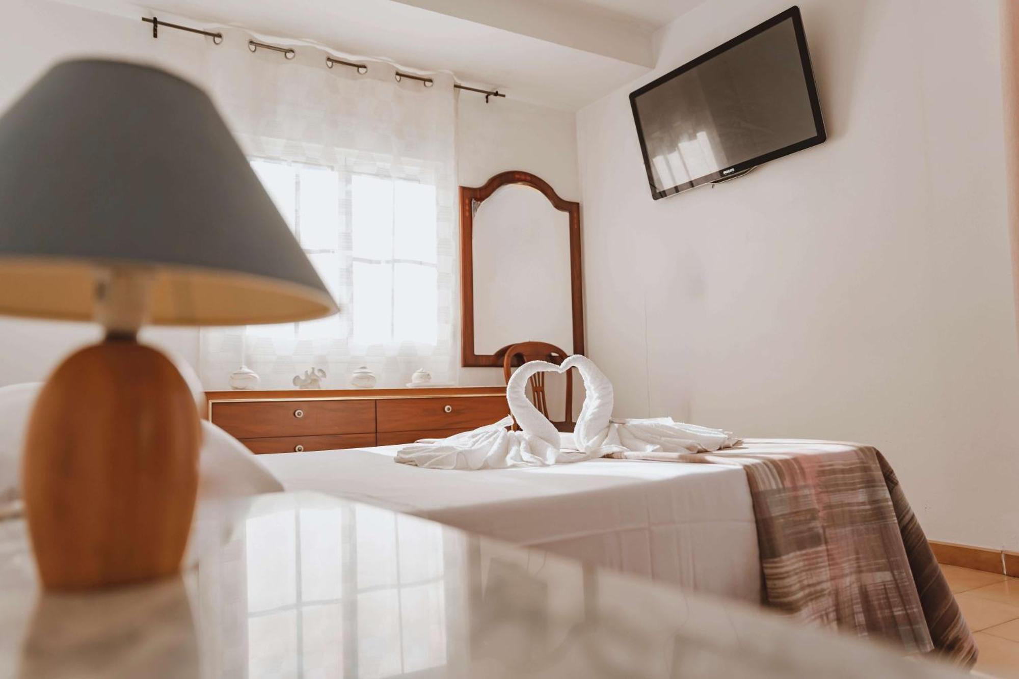 Arcadia Centro De Andalucia Villa Encinas Reales Екстериор снимка